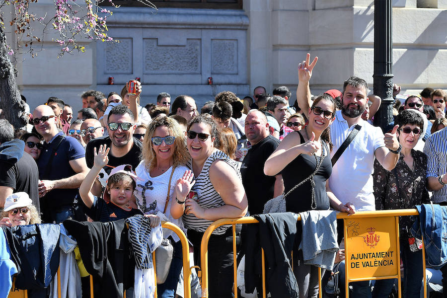 Fotos: Búscate en la mascletà del 3 de marzo de las Fallas de Valencia 2019