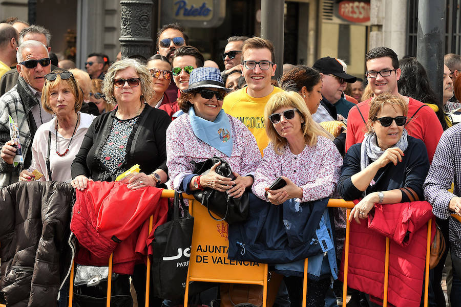 Fotos: Búscate en la mascletà de hoy