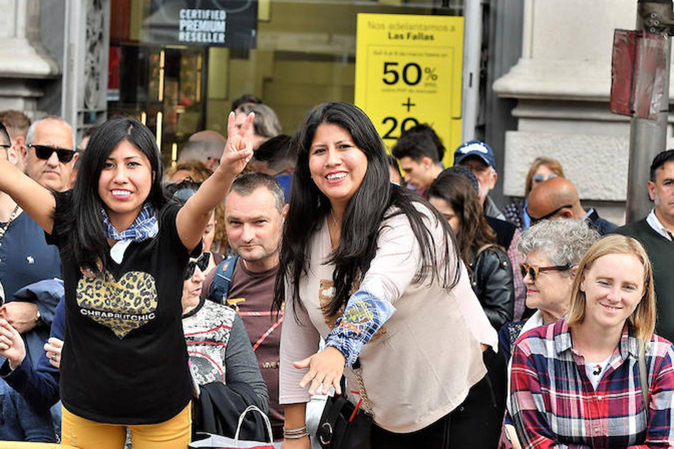 Fotos: Búscate en la mascletà de hoy