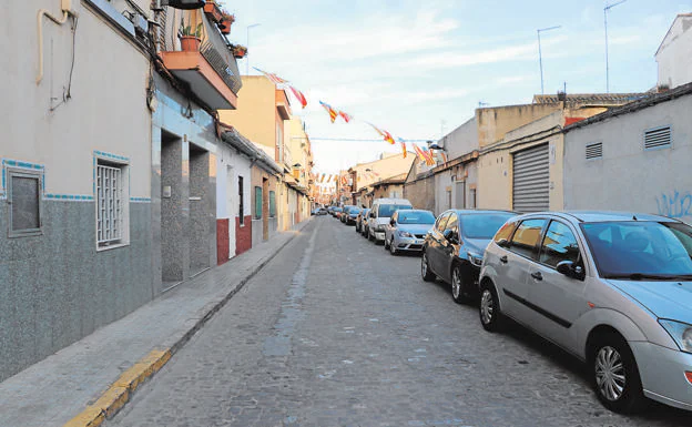 La calle Santa Lucía, enclavada en el barrio del Alter de Torrent.