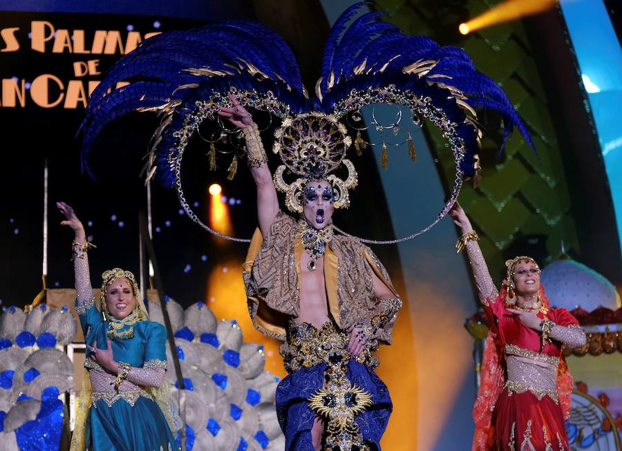 El Carnaval de Las Palmas de Gran Canaria eligió la noche del lunes a su Drag Queen 2019. El reconocimiento recayó en Drag Chuchi, que se presentó ante las 6.000 personas que llenaban el parque de Santa Catalina como un dios hindú en tránsito hacia Río de Janeiro. Y lo hizo con la fantasía «Repite mi nombre», un especáculo con una puesta de escena acrobática y sobrecogedora. El músico brasileño Carlinhos Brown fue el encargado de prender la mecha a la gran gala de unas fiestas que este año se inspiran en Río de Janeiro.