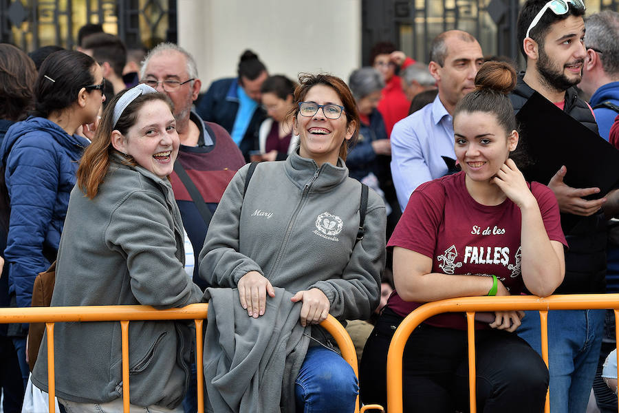 Fotos: Búscate en la mascletà de hoy