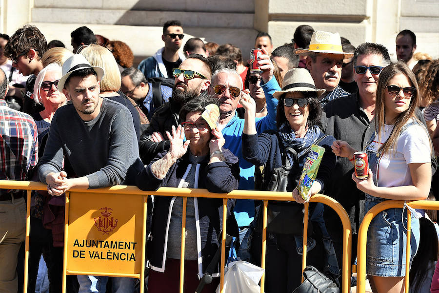 Fotos: Búscate en la mascletà de hoy