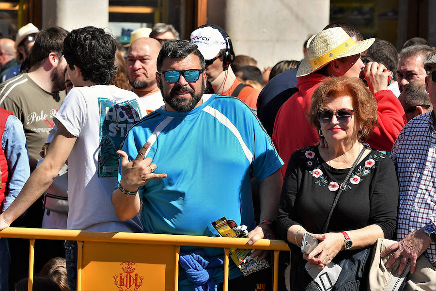 Fotos: Búscate en la mascletà de hoy