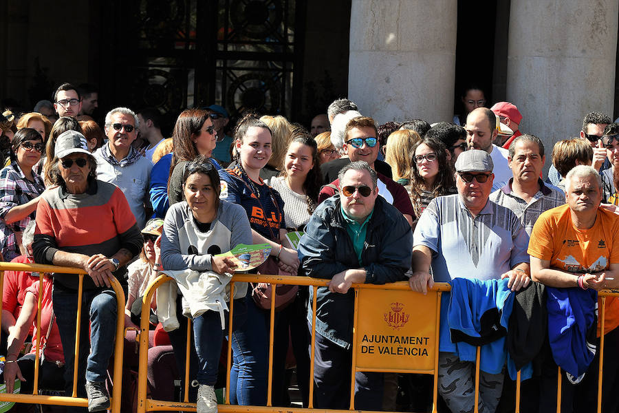 Fotos: Búscate en la mascletà de hoy