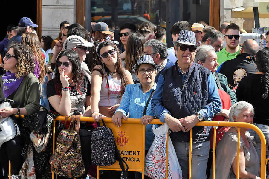 Fotos: Búscate en la mascletà del 8 de marzo de las Fallas 2019