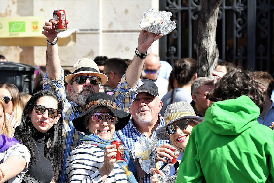 Fotos: Búscate en la mascletà del 8 de marzo de las Fallas 2019