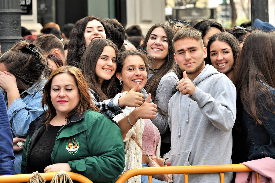 Fotos: Búscate en la mascletà del 8 de marzo de las Fallas 2019