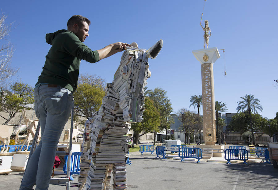 Las principales demarcaciones lucen ya los adelantados trabajos artesanos.