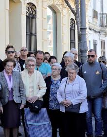 Imagen secundaria 2 - Minutos de silencio en Godella.