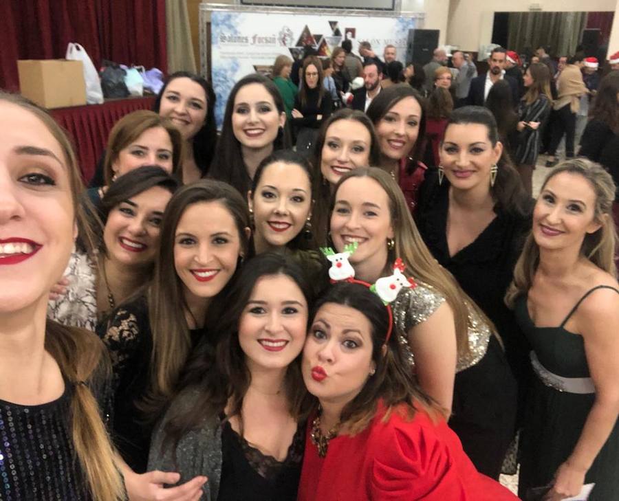 Comparte con LAS PROVINCIAS tus selfies más falleros de estas Fallas 2019. Los puedes enviar al correo: redaccion@lasprovinciasdigital.es