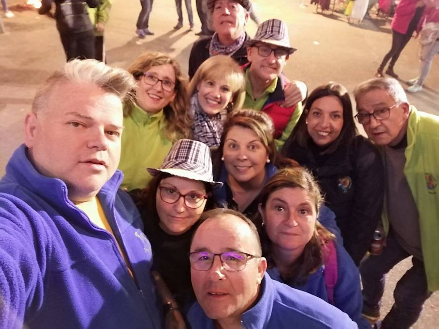 Comparte con LAS PROVINCIAS tus selfies más falleros de estas Fallas 2019. Los puedes enviar al correo: redaccion@lasprovinciasdigital.es