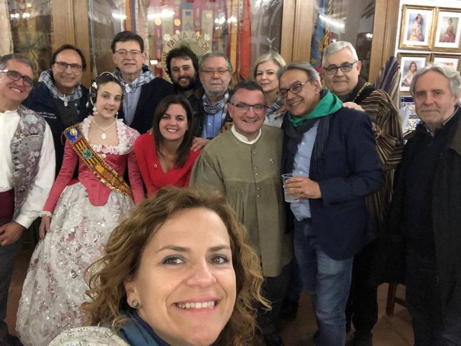 Comparte con LAS PROVINCIAS tus selfies más falleros de estas Fallas 2019. Los puedes enviar al correo: redaccion@lasprovinciasdigital.es