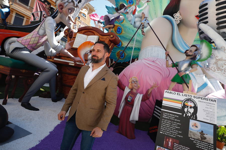 Fotos: Fotos de Santiago Abascal durante su visita a Valencia en Fallas