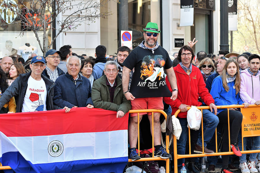 Fotos: Búscate en la mascletà del sábado 16 de marzo