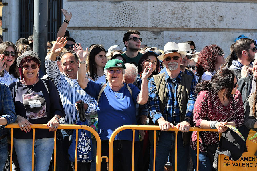 Fotos: Búscate en la mascletà del sábado 16 de marzo