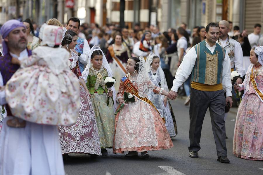 Fotos: Fallas 2019: Primer día de la Ofrenda de las Fallas de Valencia