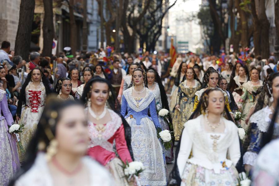 Fotos: Fallas 2019: Primer día de la Ofrenda de las Fallas de Valencia