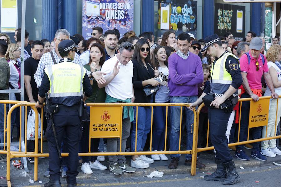 Fotos: Fallas 2019: Primer día de la Ofrenda de las Fallas de Valencia