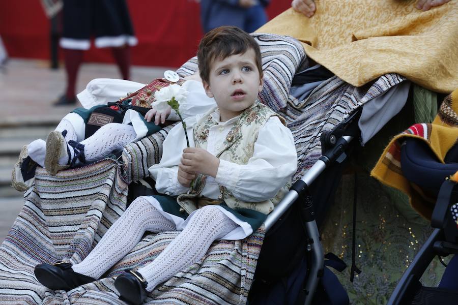 Fotos: Fallas 2019: Primer día de la Ofrenda de las Fallas de Valencia