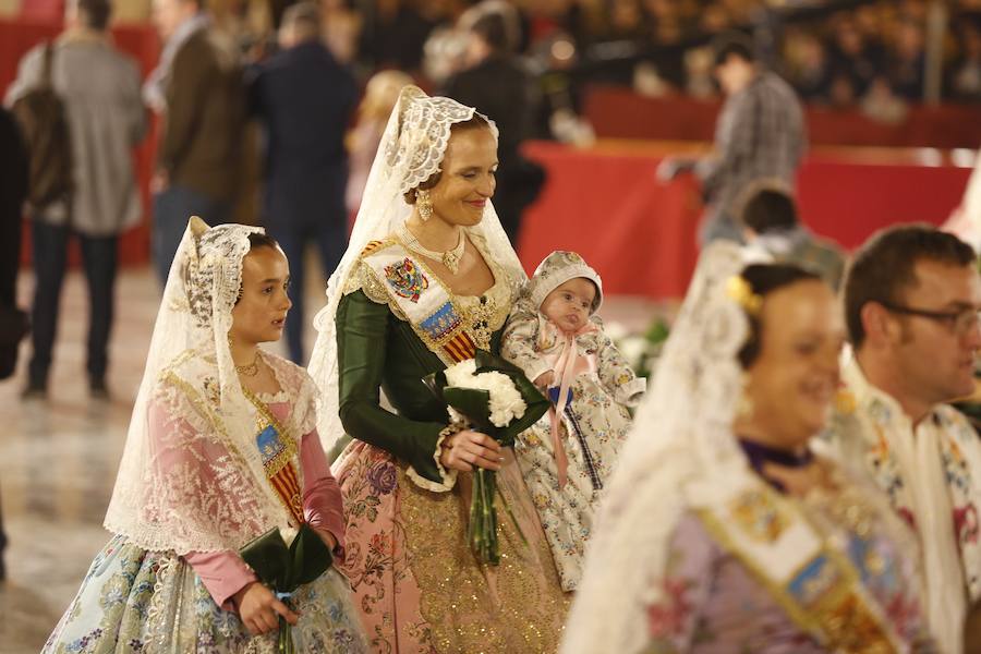 Fotos: Fallas 2019: Primer día de la Ofrenda de las Fallas de Valencia