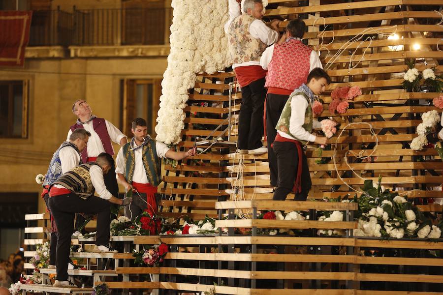 Fotos: Fallas 2019: Primer día de la Ofrenda de las Fallas de Valencia