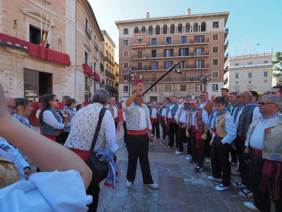 Fotos: Fallas 2019: Primer día de la Ofrenda de las Fallas de Valencia