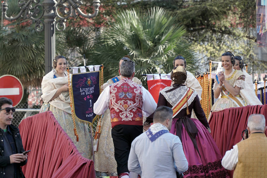 Fotos: Las fallas de Valencia recogen los premios de 2019