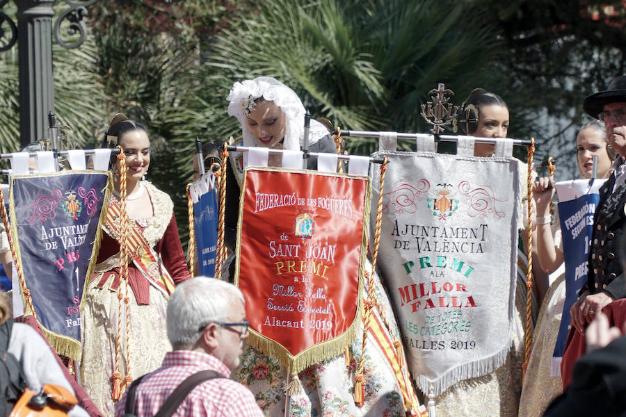 Fotos: Las fallas de Valencia recogen los premios de 2019