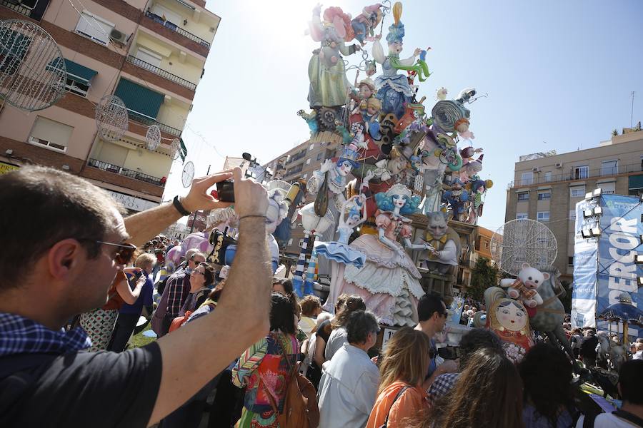 Fotos: El público llena l&#039;Antiga tras ganar el primer premio de Especial de las Fallas 2019