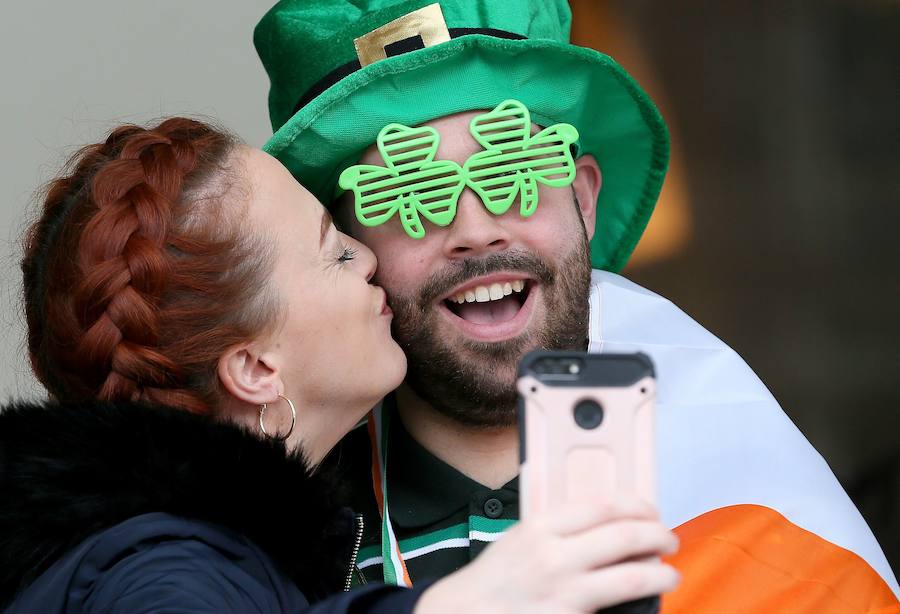 Cientos de miles de personas han celebrado el día de San Patricio 2019. Inglaterra, Irlanda, Lituania, Rusia, Nueva York, Suiza, Boston o Tokio... El mundo tiñe de verde para festejar el patrón de Irlanda. 