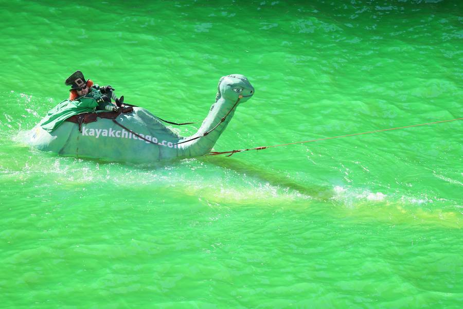 Cientos de miles de personas han celebrado el día de San Patricio 2019. Inglaterra, Irlanda, Lituania, Rusia, Nueva York, Suiza, Boston o Tokio... El mundo tiñe de verde para festejar el patrón de Irlanda. 