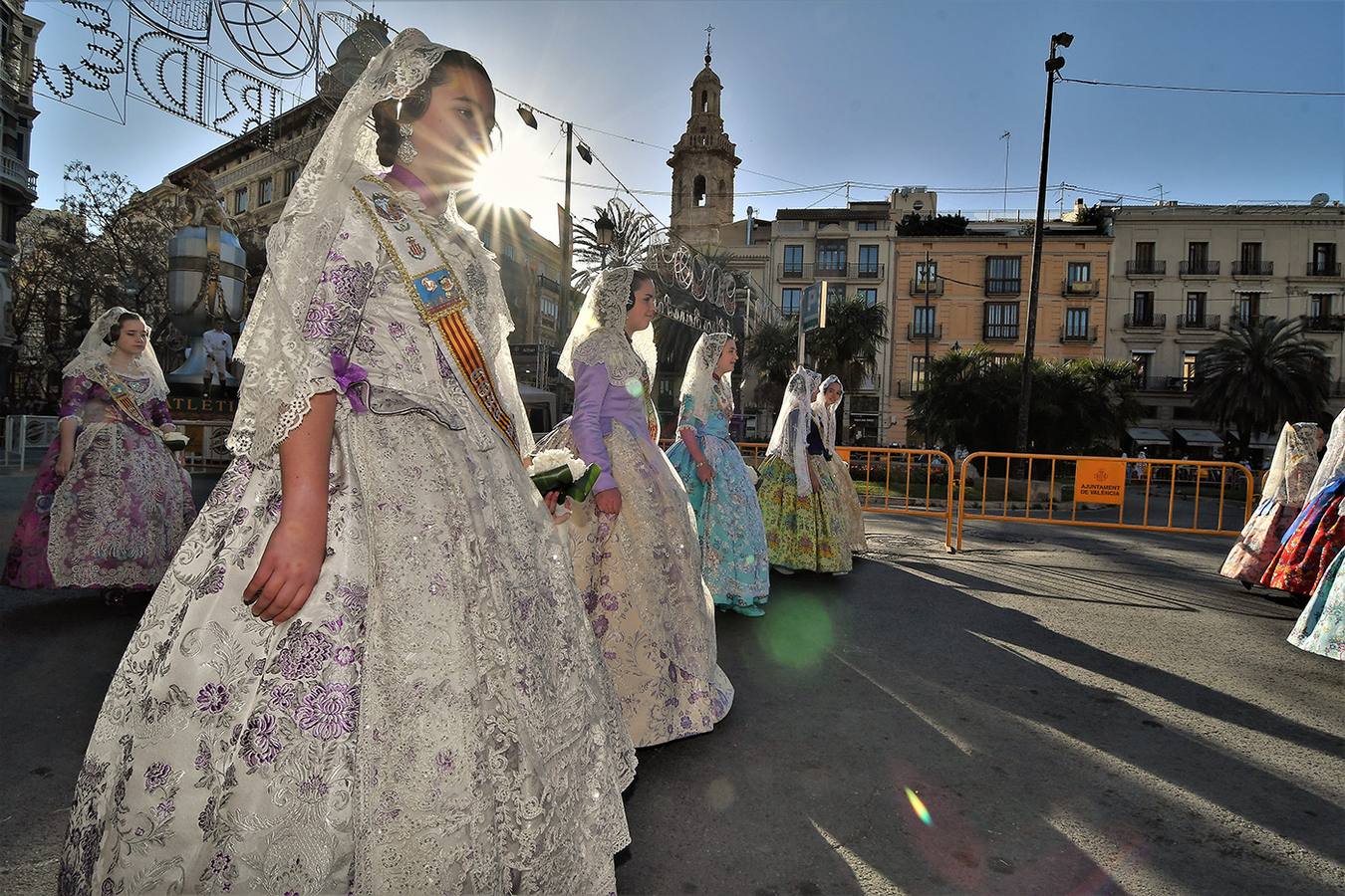 Fotos: Fallas 2019: Segundo día de la Ofrenda a la Virgen de los Desamparados