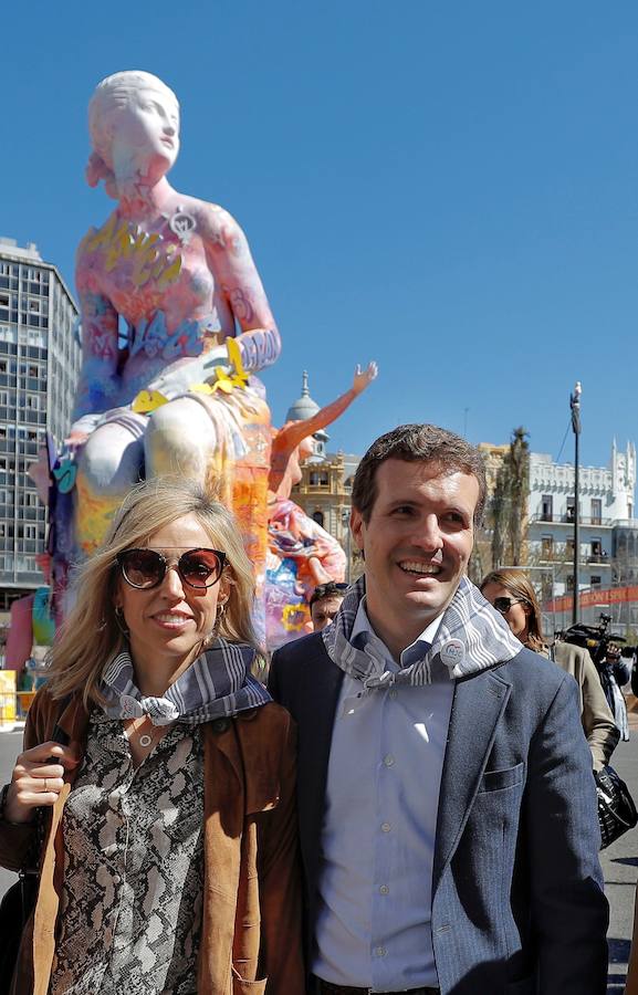 Fotos: Pablo Casado visita las Fallas