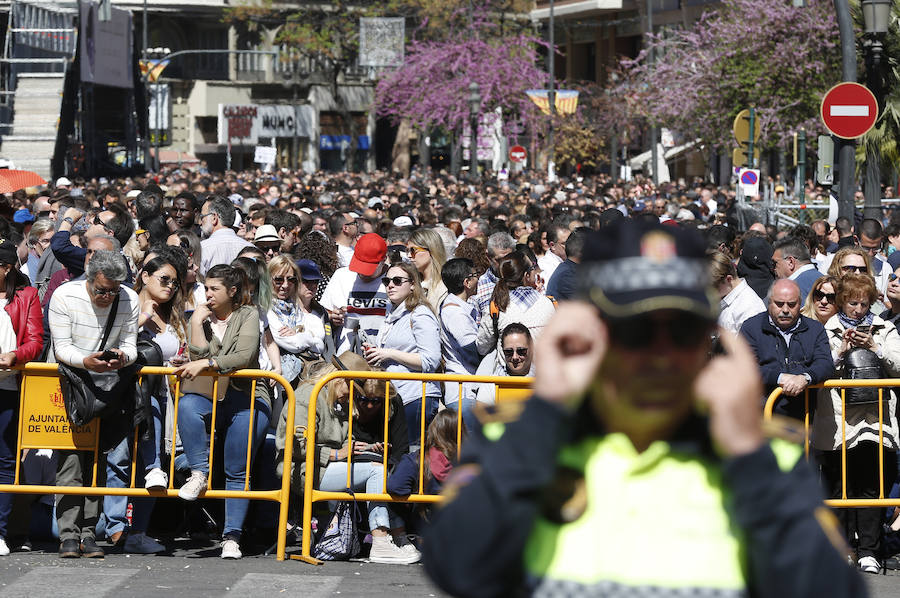 Fotos: Mascletà del 19 de marzo en las Fallas 2019