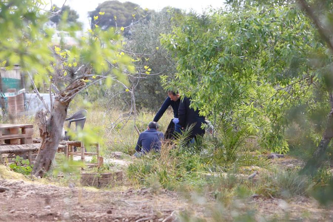 Fotos: Búsqueda del arma homicida del doble crimen de los dos niños de Godella