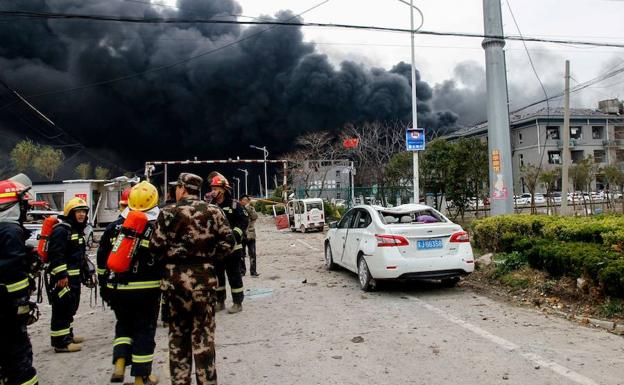 Al menos 47 muertos en una explosión en una fábrica de pesticidas en China