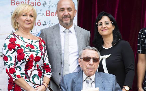 Vocente Choví recibió en 2018 el premio Ciudad de Benifaió. 