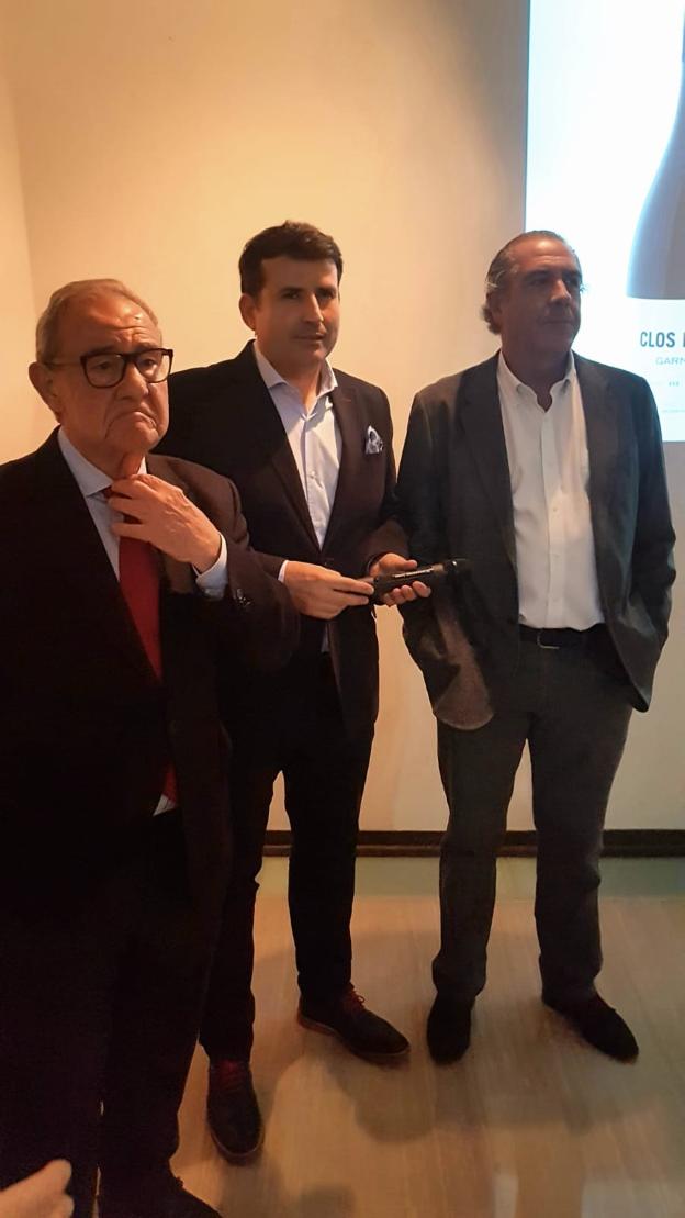 Cosme Gutiérrez, Pablo Ossorio y Juan Luis Serratosa.  