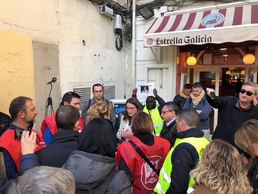 La vicepresidenta tiene un duro cruce de palabras con miembros de la empresa pública provincial: «Me da igual que seáis de izquierdas o de derechas. Pido respeto»