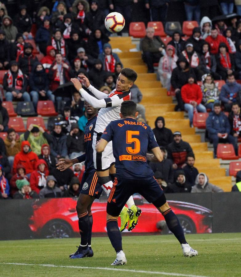 Estas son las mejores fotos que deja el partido de la jornada 31 de LaLiga en Vallecas