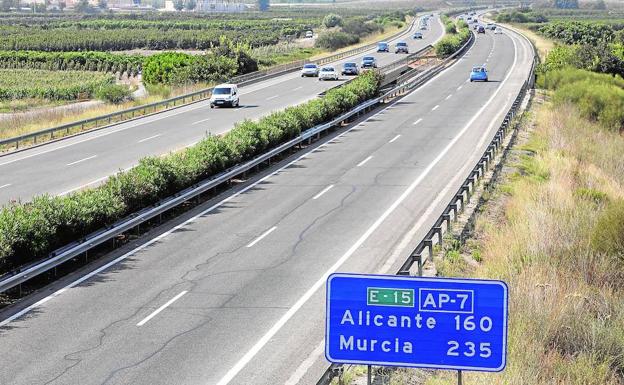 Los contratistas abogan por un peaje blando en la AP-7 para inversiones