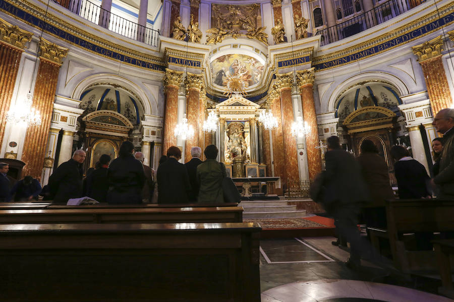 La comunidad Escolapia de Valencia ha decidido abrir al público la iglesia de las Escuelas Pías de la calle Carniceros de forma oficial. Desde el sábado 6 de abril se realizan estas visitas que, además, se incluyen en una ruta por la Valencia neoclásica que parte del Temple, pasa por el exterior del Tribunal Superior de Justicia e incluye la visita al palacio de Cervelló y a esta iglesia. La cúpula es la más grande de Valencia y la cuarta de Europa.