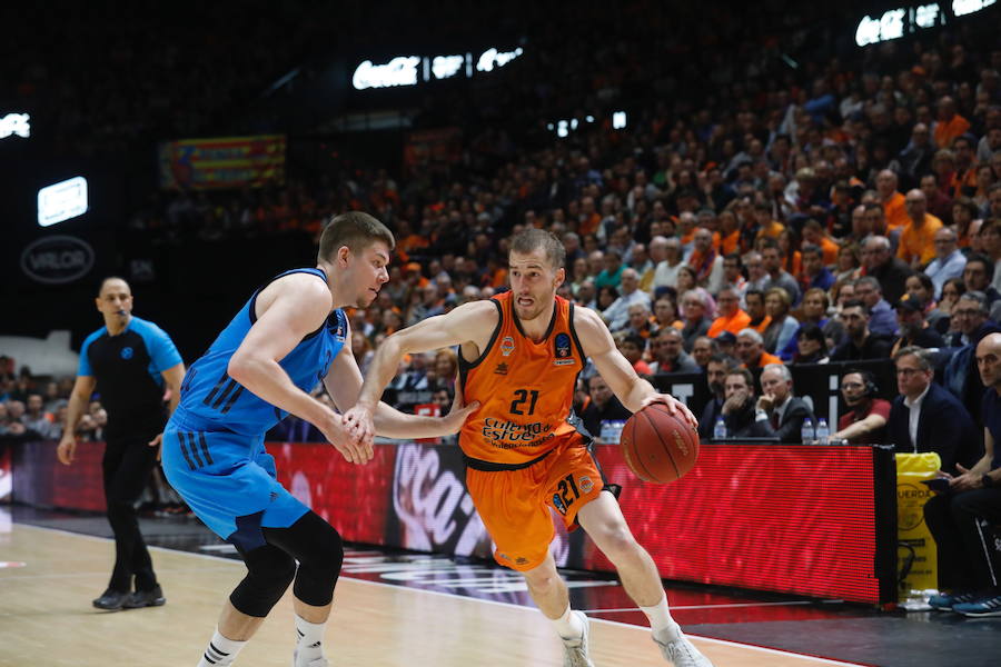 Las mejores fotos del primer partido de la final de EuroCup disputado en la Fonteta