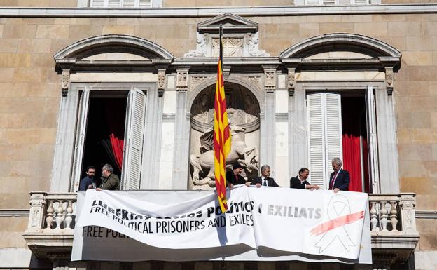 El juzgado 13 de Barcelona lleva a juicio a 30 altos cargos de la Generalitat por el referéndum del 1-O