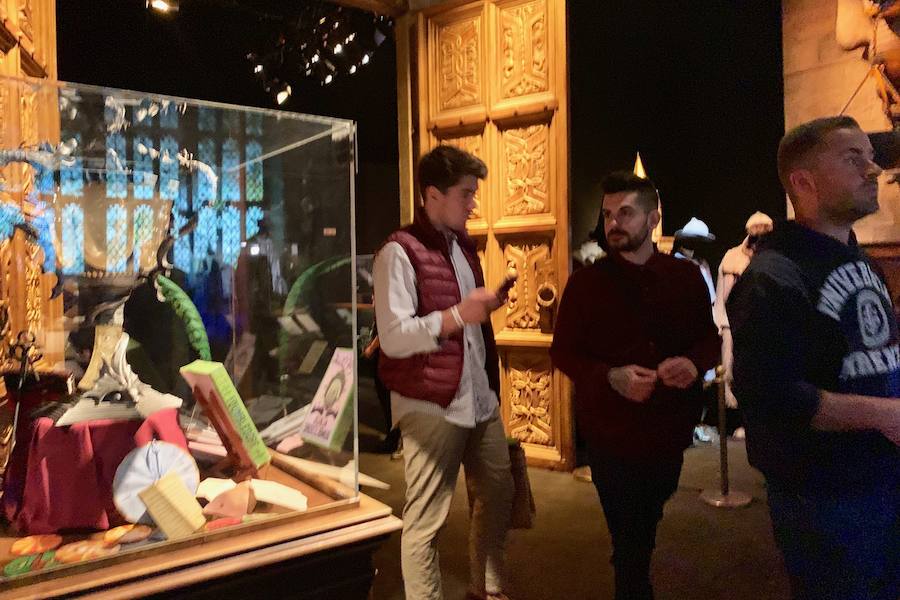 Alfombra roja de la inauguración oficial de la exposición de Harry Potter en Valencia en el Museo de las Ciencias Príncipe Felipe, en la Ciudad de las Artes y las Ciencias. 