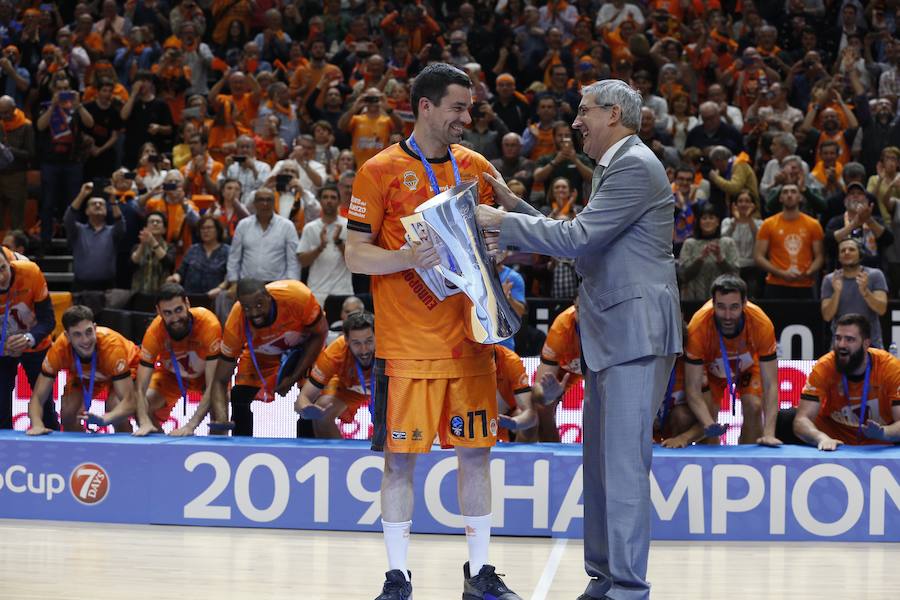 Las mejores fotos del partido que definirá al campeón de EuroCup en la Fonteta