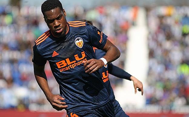 Valencia CF | Kondogbia, operado otra vez de urgencia