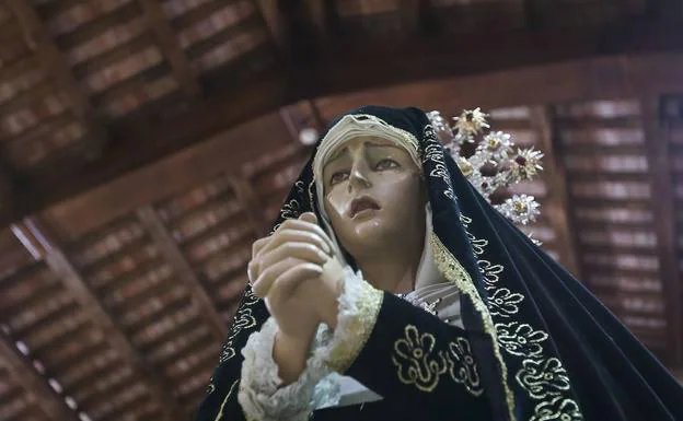 El tiempo | La hermandad de Muerte y Resurrección de la Semana Santa Marinera suspende la procesión de la noche de Gloria