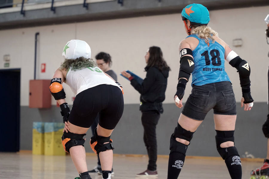 Valencia acoge este fin de semana (sábado y domingo) el mayor torneo de roller derby de España, un deporte femenino de patinaje de contacto. El Polideportivo de la Malvarrosa es el escenario de este espectacular evento. Las Rayo Dockers, el primer equipo de Valencia, se enfrentan a dos rivales internacionales: las Vienna Beasts (Austria) y las Atomium Kittens (Bélgica), para disputarse el ascenso en la clasificación europea. Además, el equipo B de la ciudad, las Rayo B-Lockers, en el que debutarán nuevas jugadoras, competirá contra las Rock 'n' Roller (Murcia) y las asturianas de La Güestia. La asistencia al evento es gratuita.